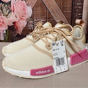 BRAND NEW Adidas NMD R1 Halo Blush Wonder White Women's Size 8